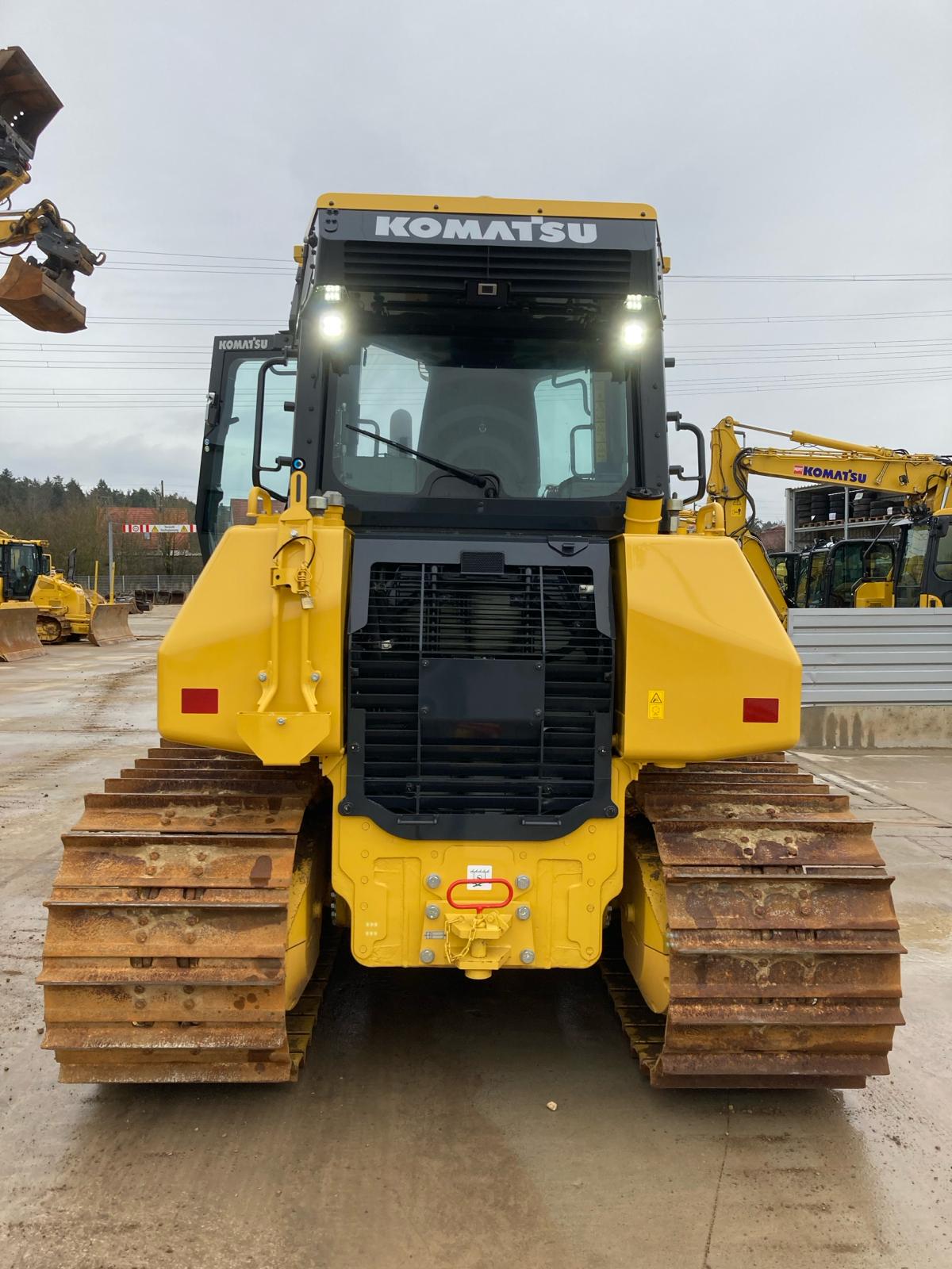 KOMATSU D 51PXI24E0 von Schlüter Baumaschinen